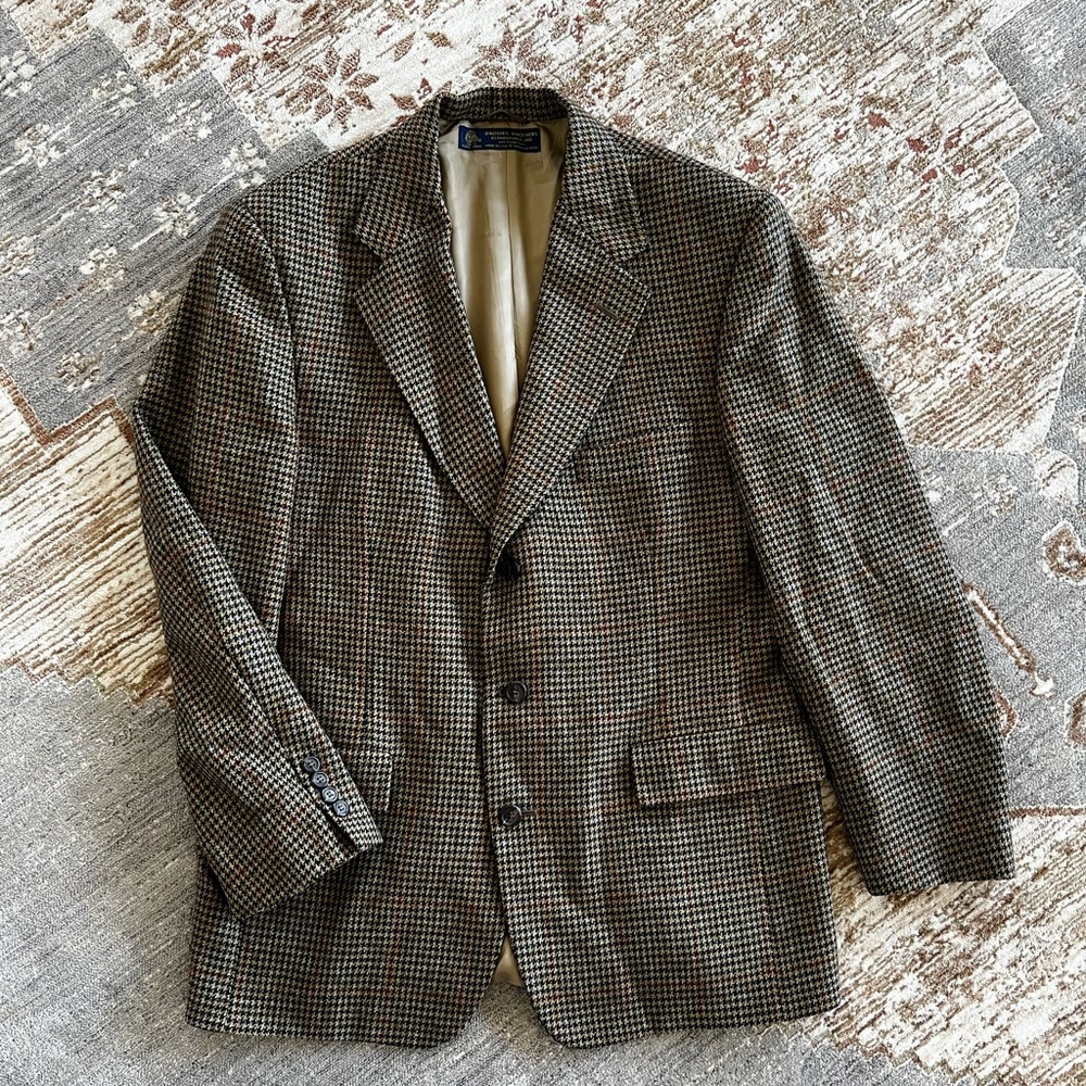 Brooks Brothers houndstooth blazer in neutral colors